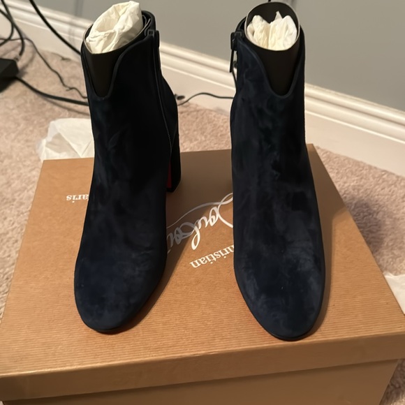 Authentic Christian Loubotin Castarika Navy suede boot - Picture 2 of 16